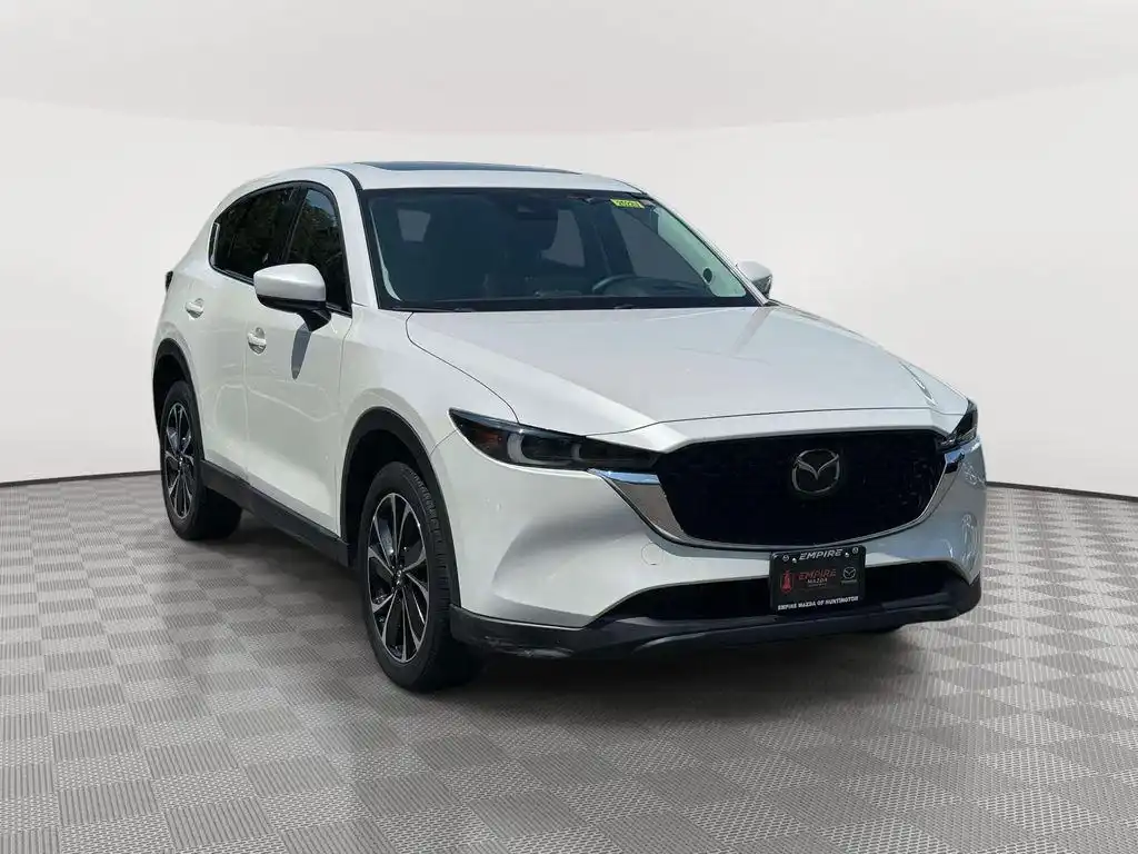 2023 Mazda CX-5 S Premium Plus package Auto AWD's photo