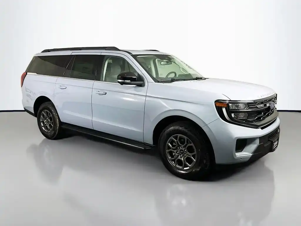 2026 Ford Expedition Active MAX 4x4's photo