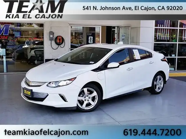 2017 Chevrolet Volt LT's photo