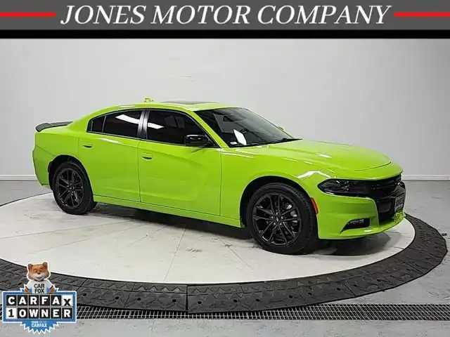 2023 Dodge Charger SXT AWD's photo