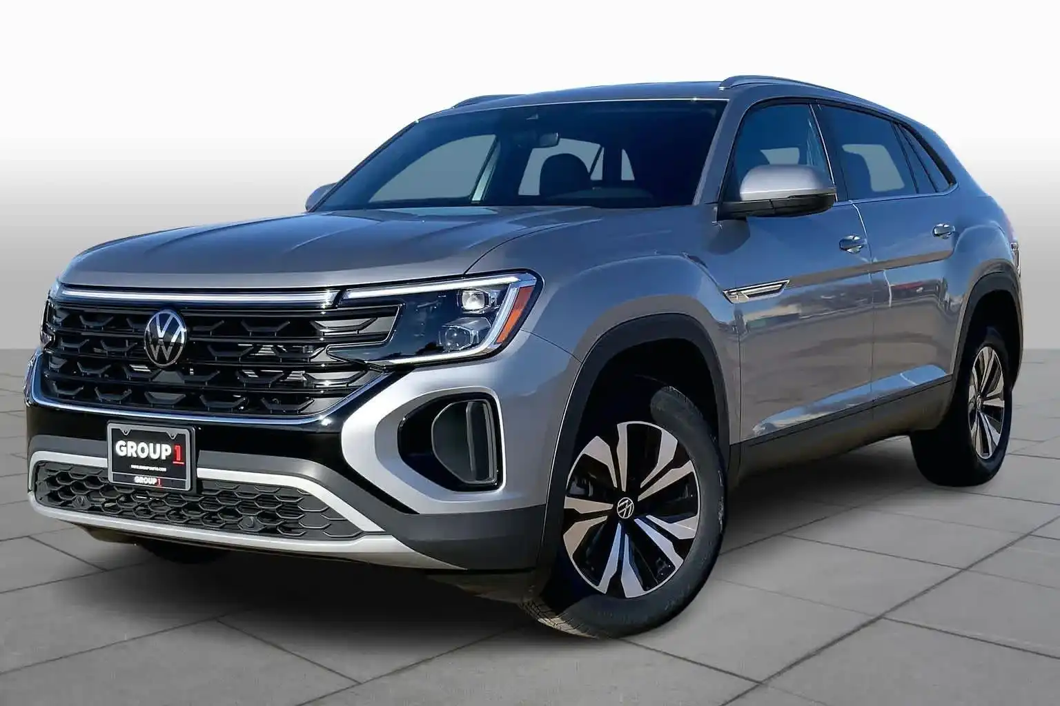 2026 Volkswagen Atlas Cross Sport 2.0T SE 4MOTION's photo