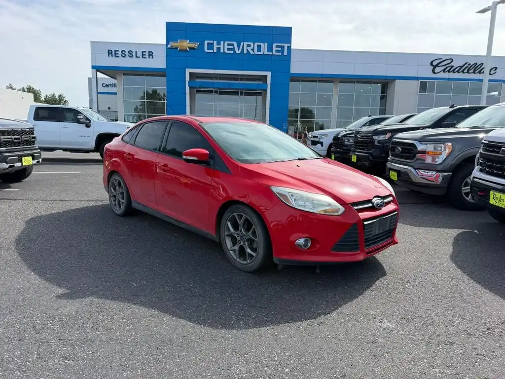 2014 Ford Focus SE Sedan's photo