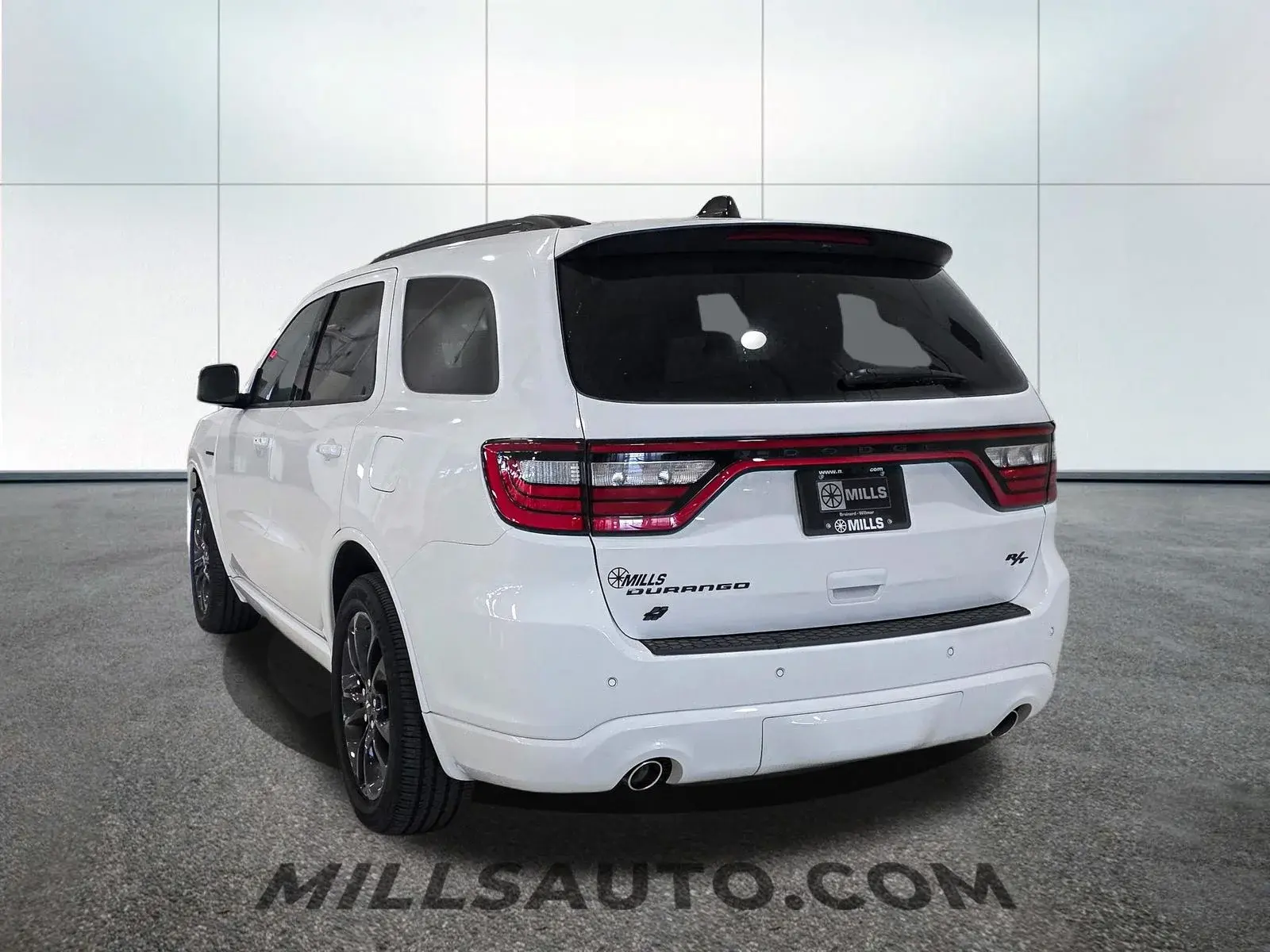 2025 Dodge Durango R/T Plus AWD photo 5
