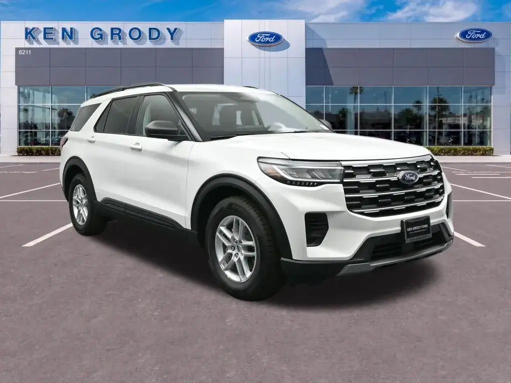 Vehicle Image 1