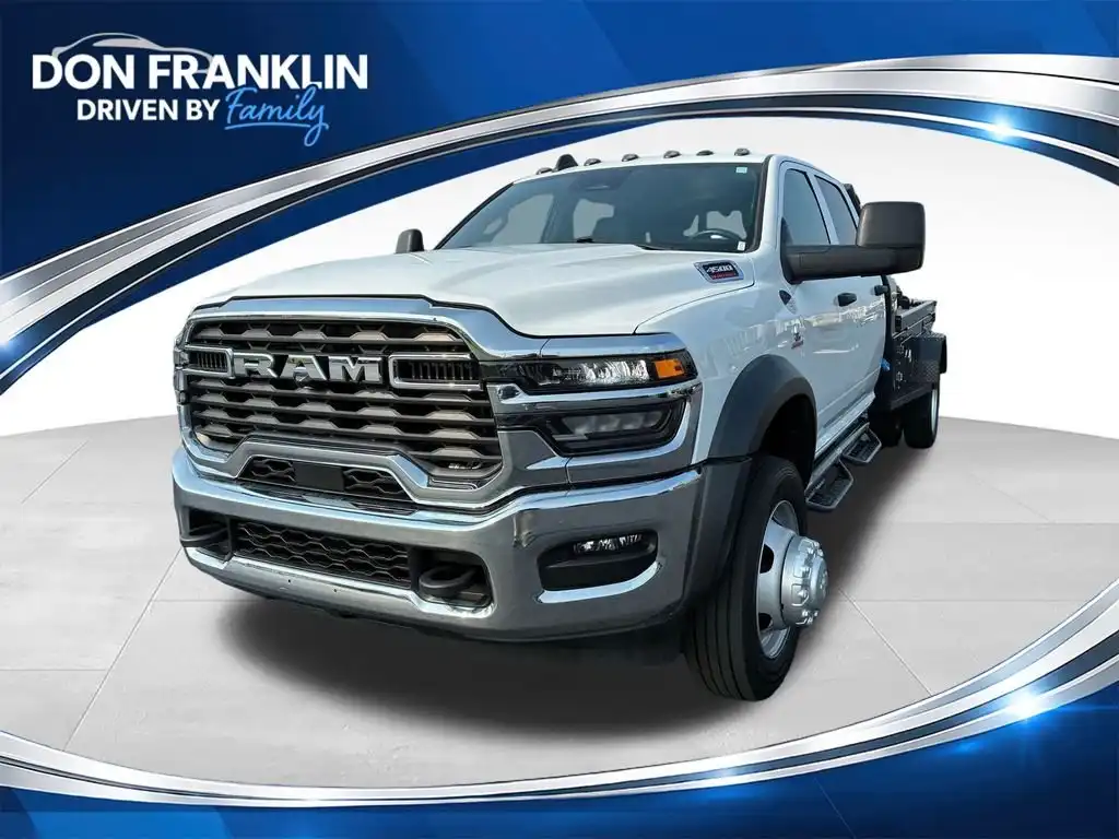 2025 RAM 4500 Tradesman 4X4 Crew Cab DRW 173" WB's photo