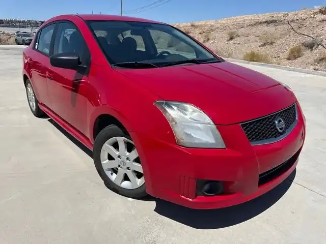2012 Nissan Sentra 2.0 SR CVT's photo
