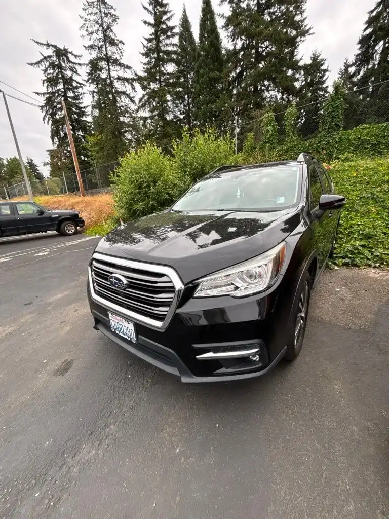2021 Subaru Ascent Limited 7 Passenger's photo