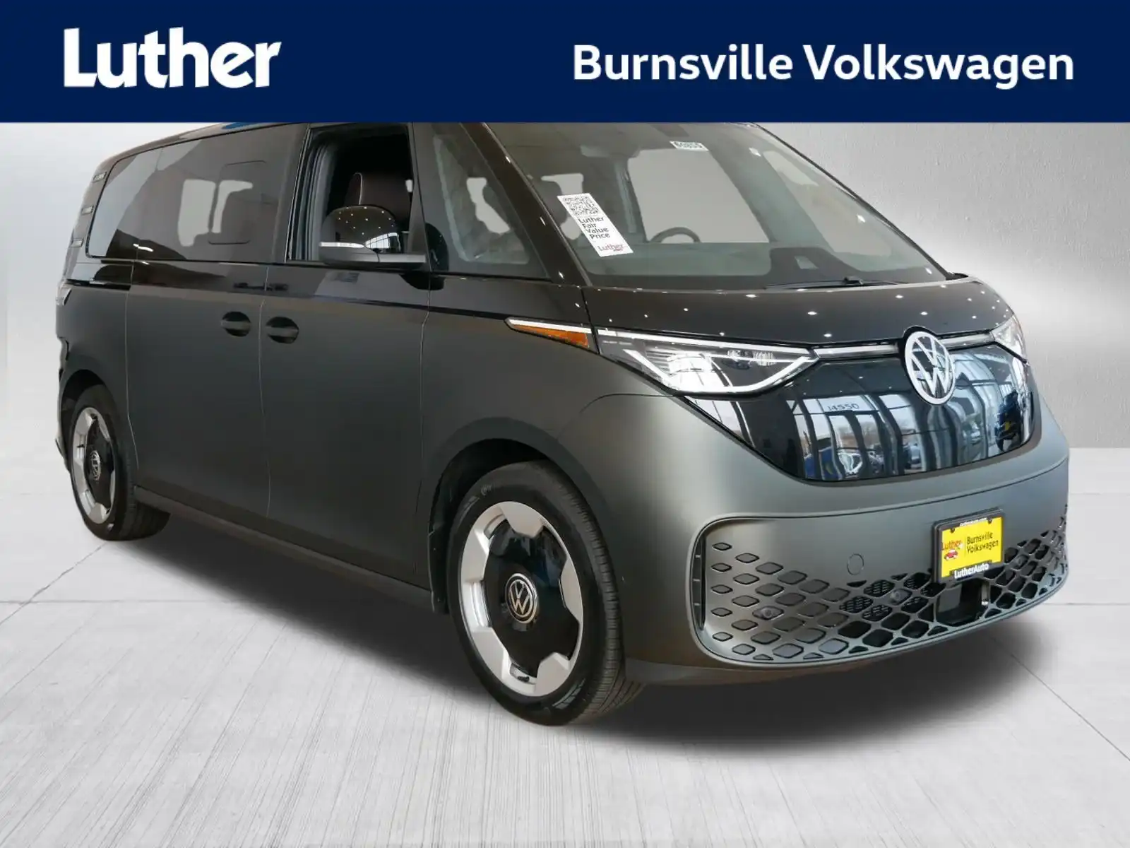 2025 Volkswagen ID. Buzz Pro S's photo