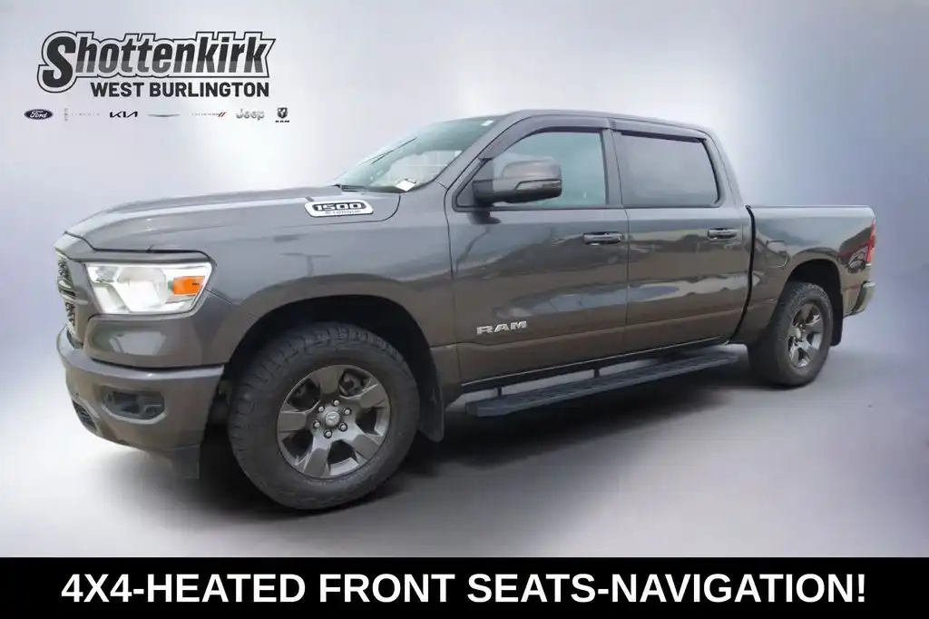 2024 RAM 1500 Big Horn/Lone Star 4x4 Crew Cab 5'7's photo