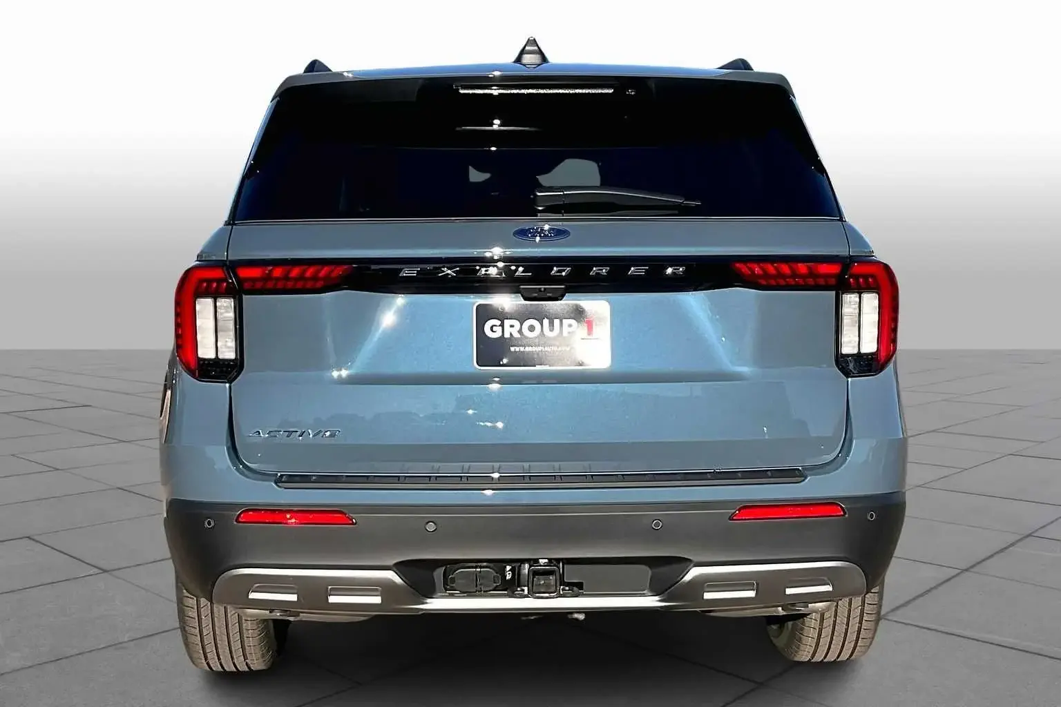 2026 Ford Explorer undefined photo 4