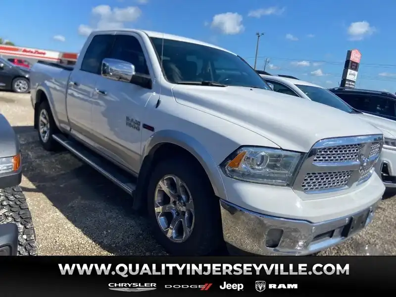2018 RAM 1500 Laramie 4x4 Quad Cab 6'4's photo