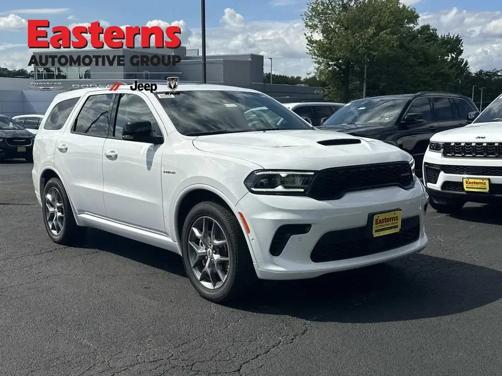 2027 Dodge Durango HEMI V8 GT AWD Plus photo 3