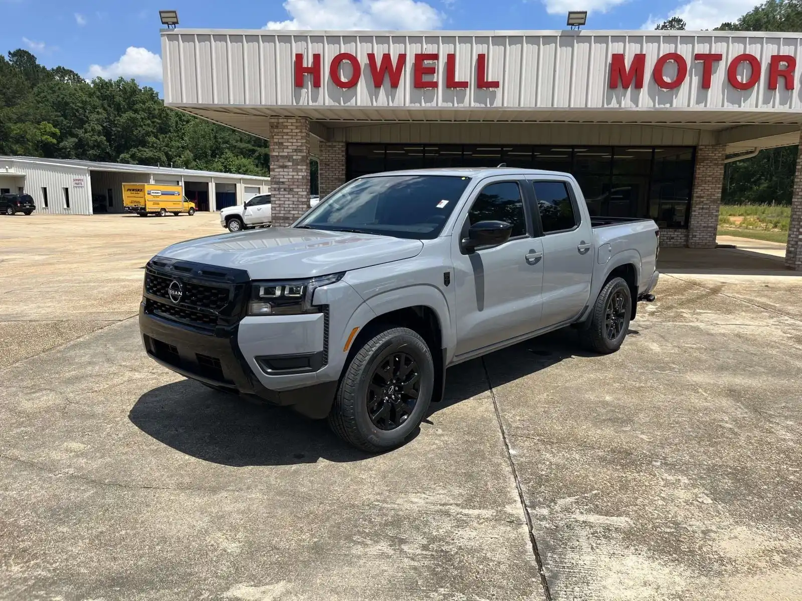 2026 Nissan Frontier SV Crew Cab 4X2 SWB's photo