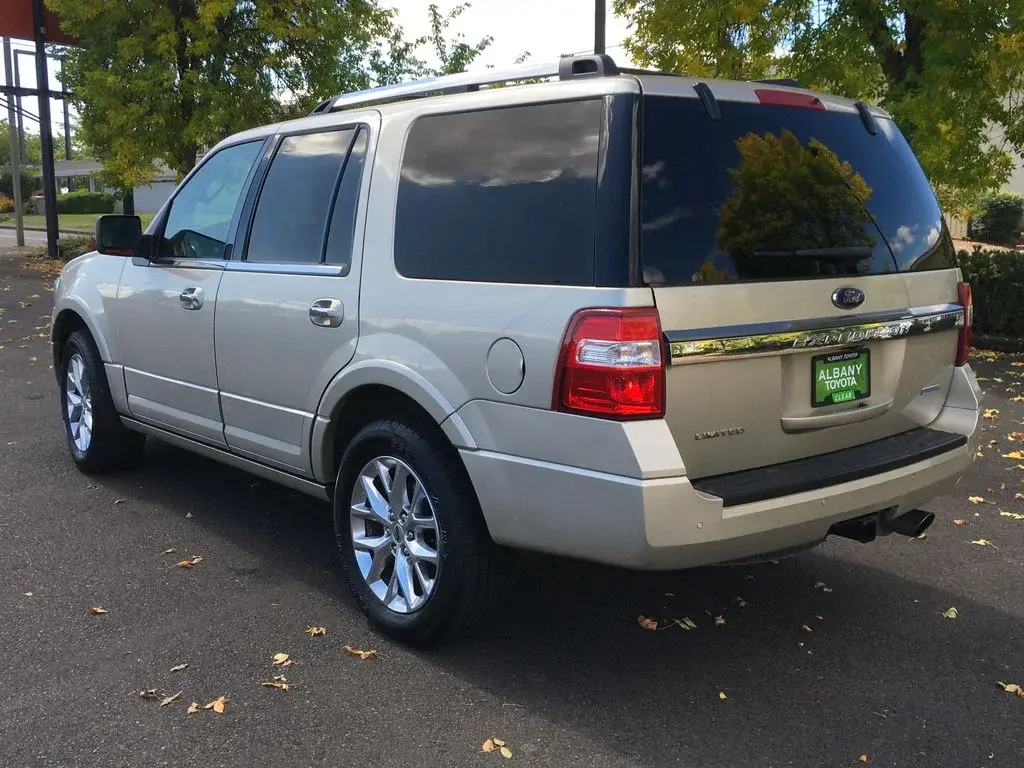 2017 Ford Expedition Limited 4WD photo 4