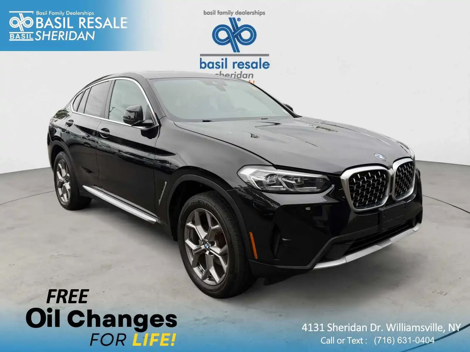 2022 BMW X4 xDrive30i's photo