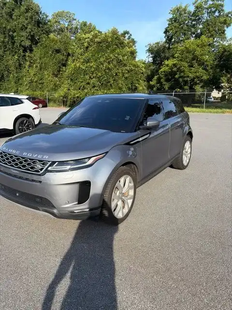 2021 Land Rover Range Rover Evoque SE's photo