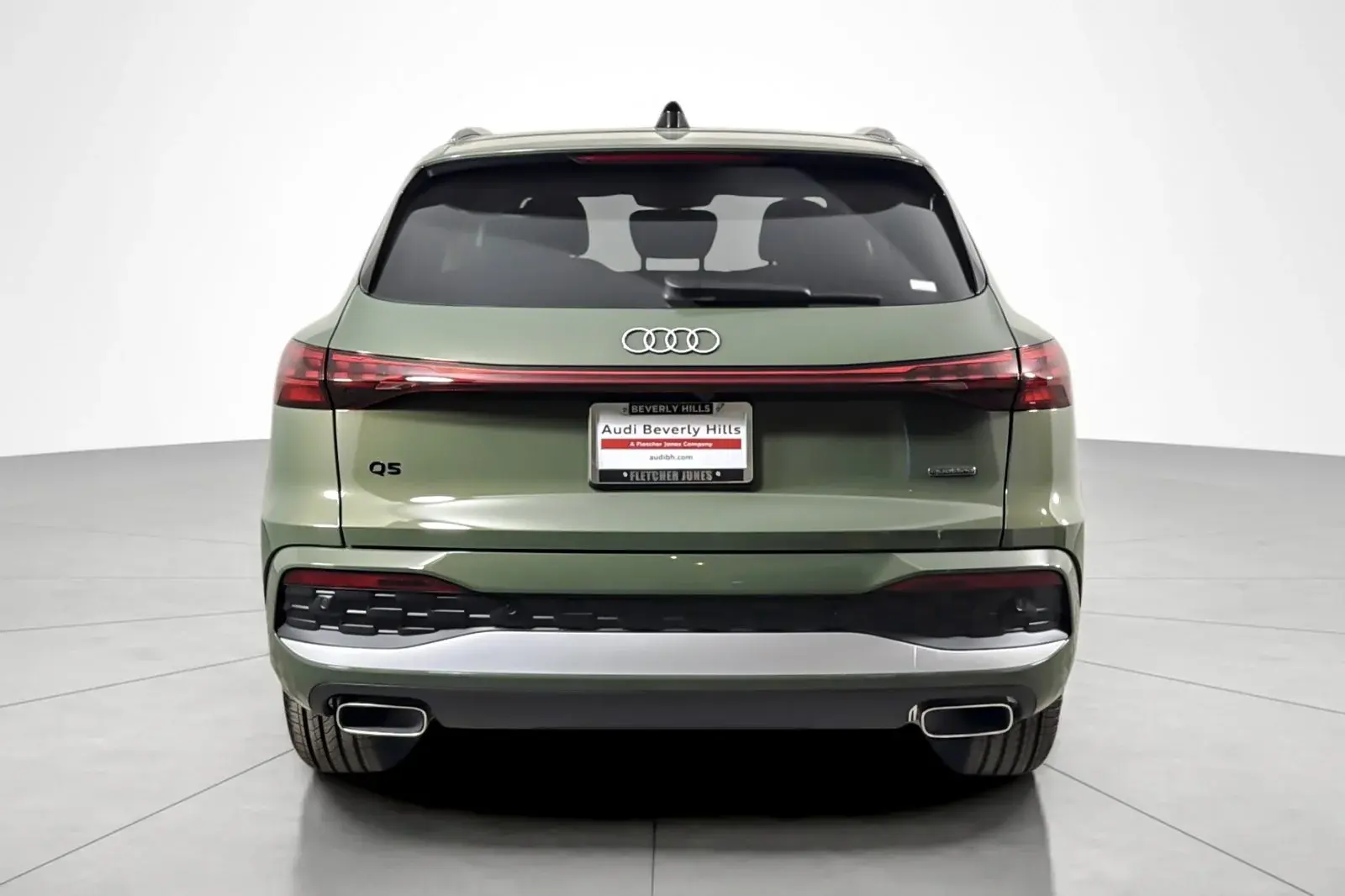 2026 Audi Q5 Premium quattro photo 5