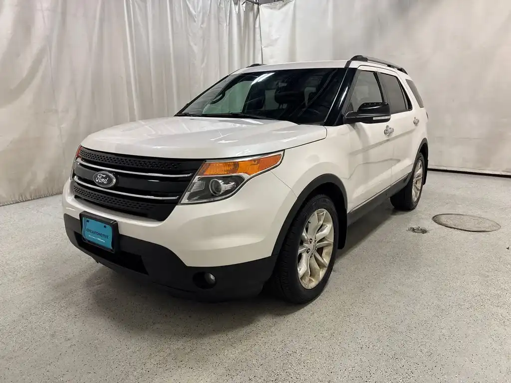 2015 Ford Explorer XLT 4x4's photo