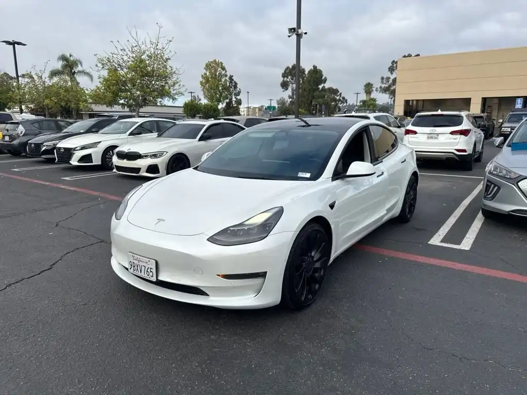 2022 Tesla Model 3 Performance Dual Motor AWD's photo