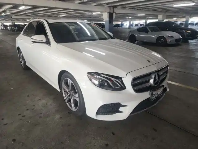 2019 Mercedes-Benz E-Class E300's photo