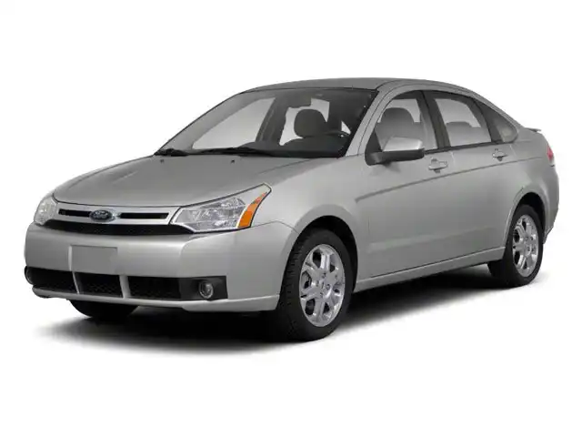 2010 Ford Focus SE's photo