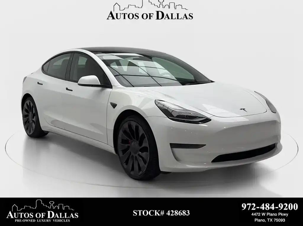 2023 Tesla Model 3 Performance's photo