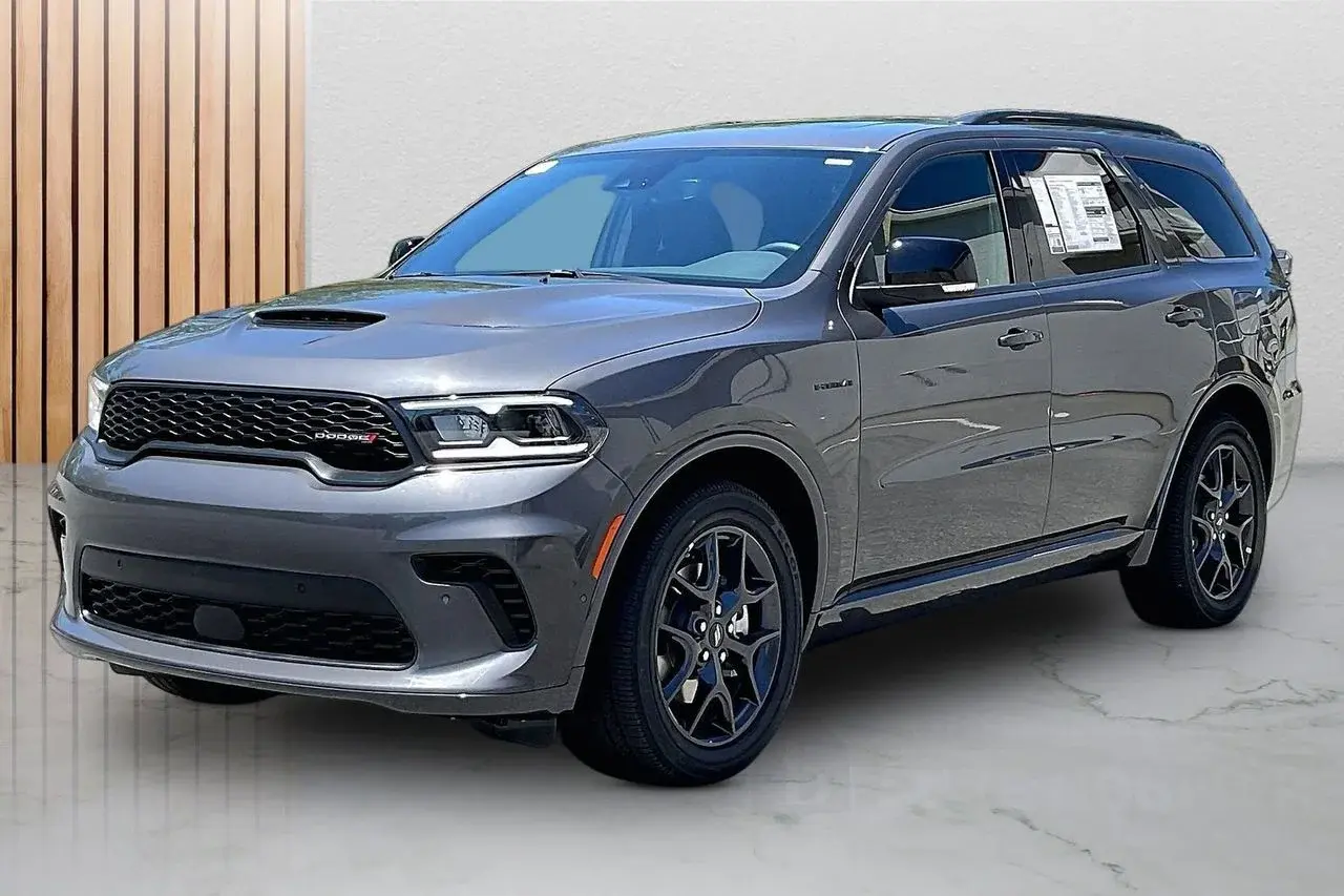 2026 Dodge Durango GT HEMI Plus V8 AWD photo 4