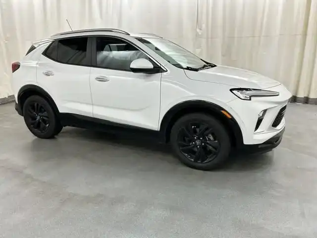 2024 Buick Encore GX Sport Touring's photo