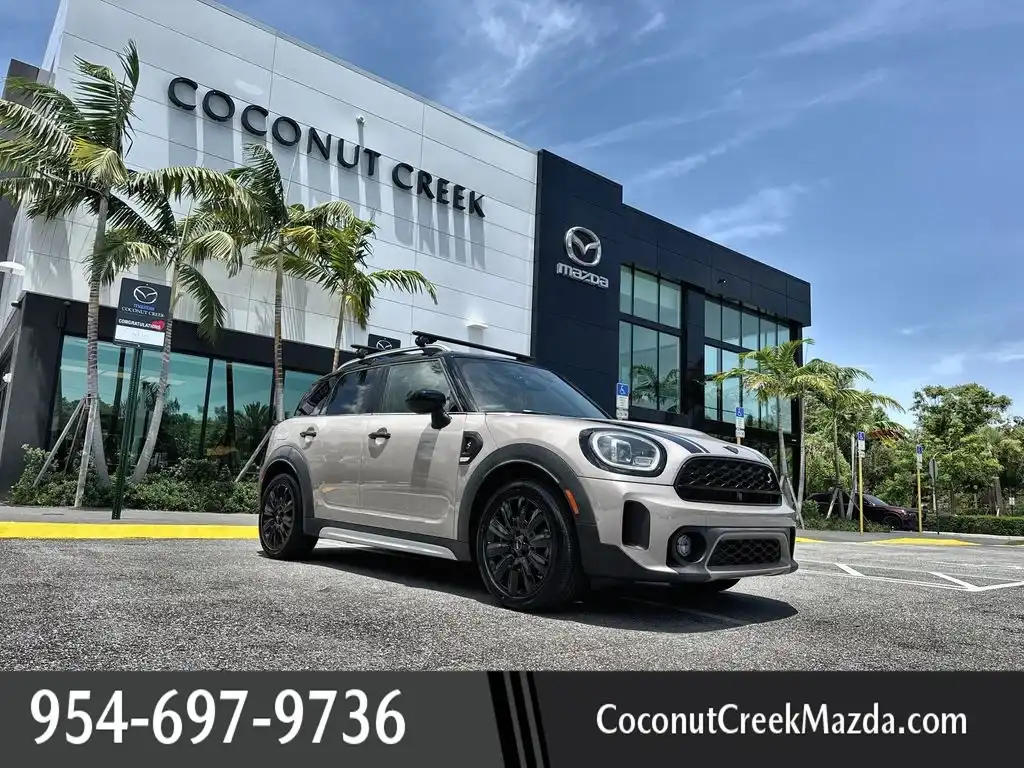 2023 MINI Countryman Cooper S's photo