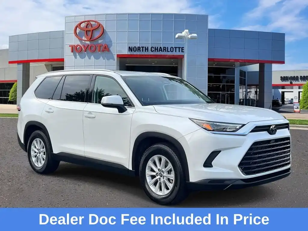 2025 Toyota Grand Highlander XLE AWD's photo