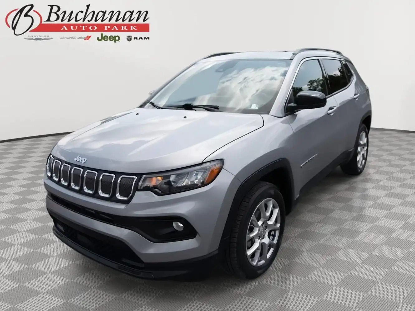 2022 Jeep Compass Latitude Lux 4X4's photo
