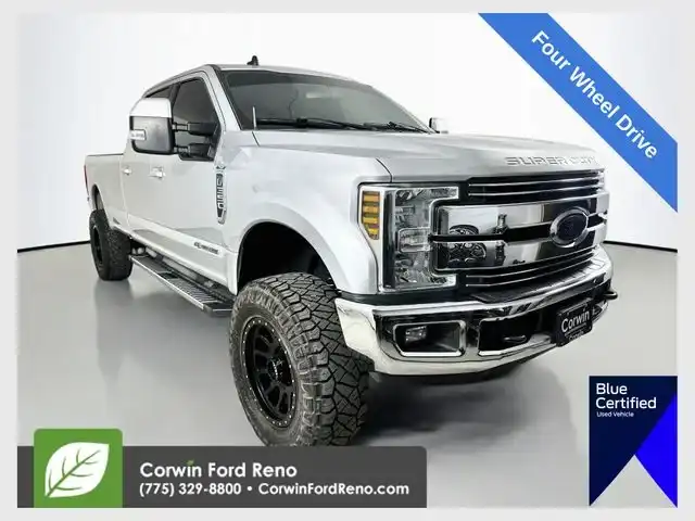 2019 Ford F-350 Lariat 4x4 Crew Cab 176 in SRW's photo