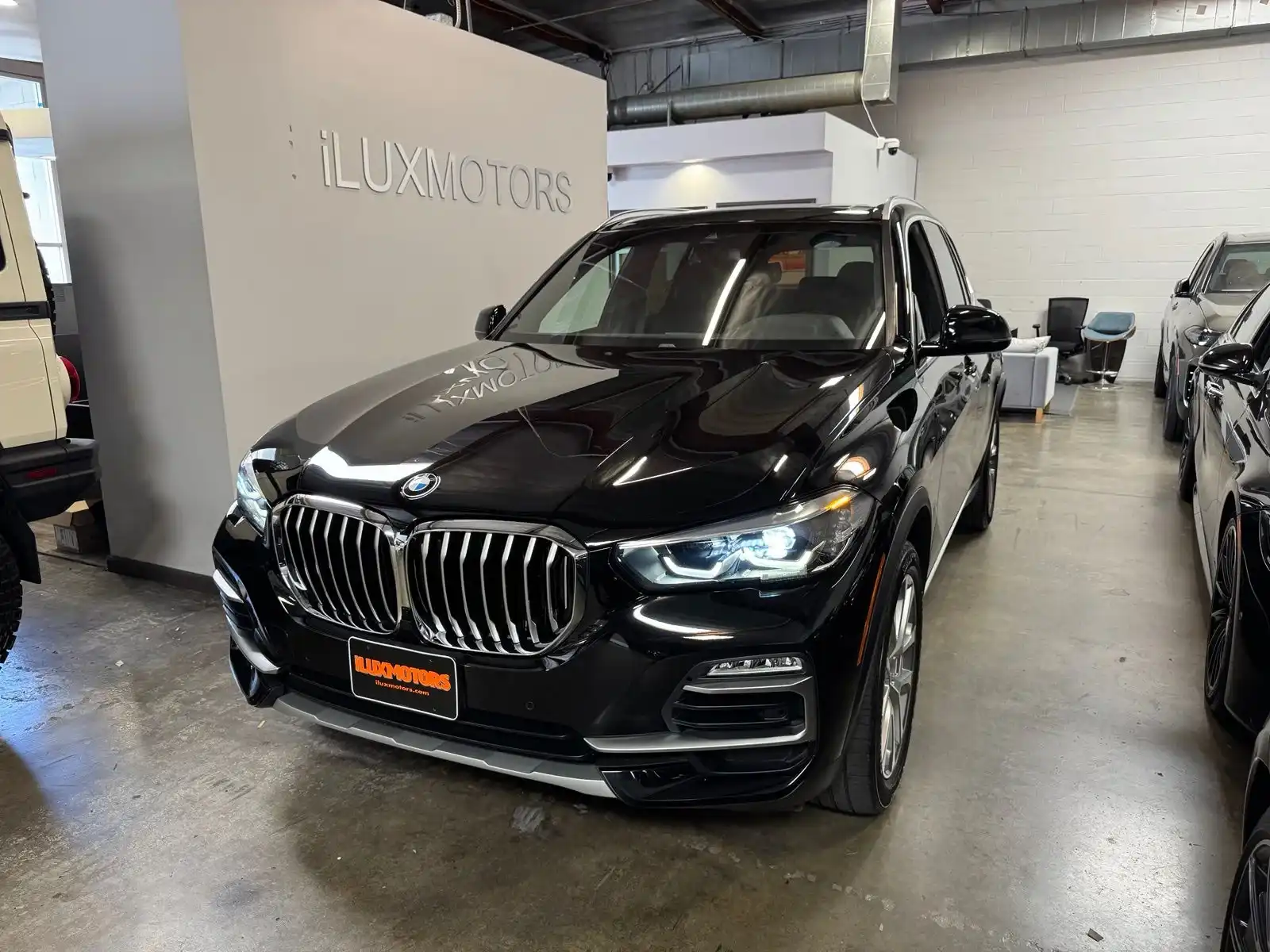2021 BMW X5 sDrive40i's photo