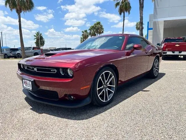 2023 Dodge Challenger GT Auto photo 3