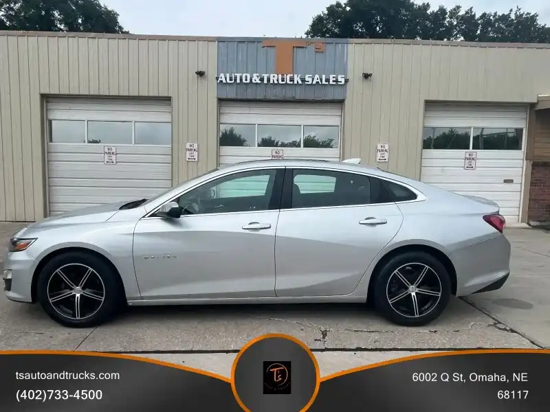 2020 Chevrolet Malibu 1LT's photo