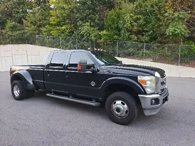 2014 Ford F-350 Lariat 4WD Crew Cab DRW 172 in's photo