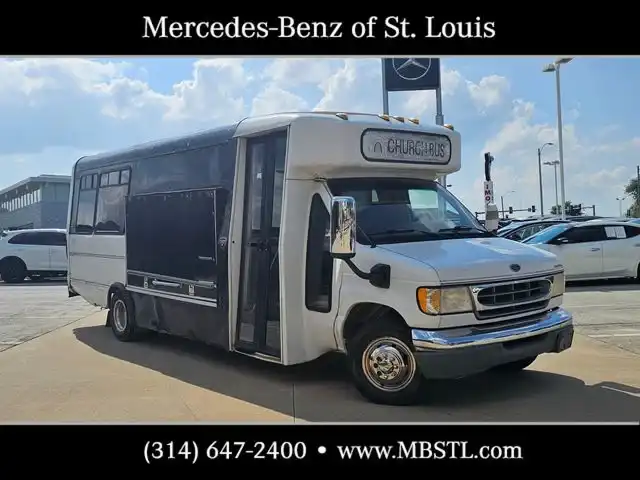 2000 Ford E-Series's photo