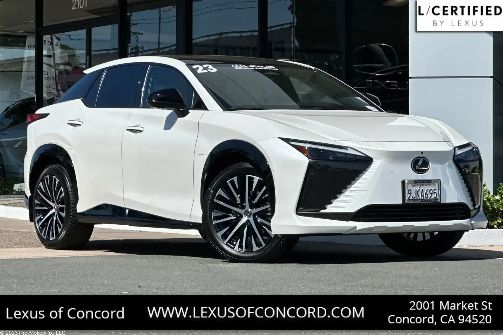 2023 Lexus RZ 450e 450e Luxury AWD's photo