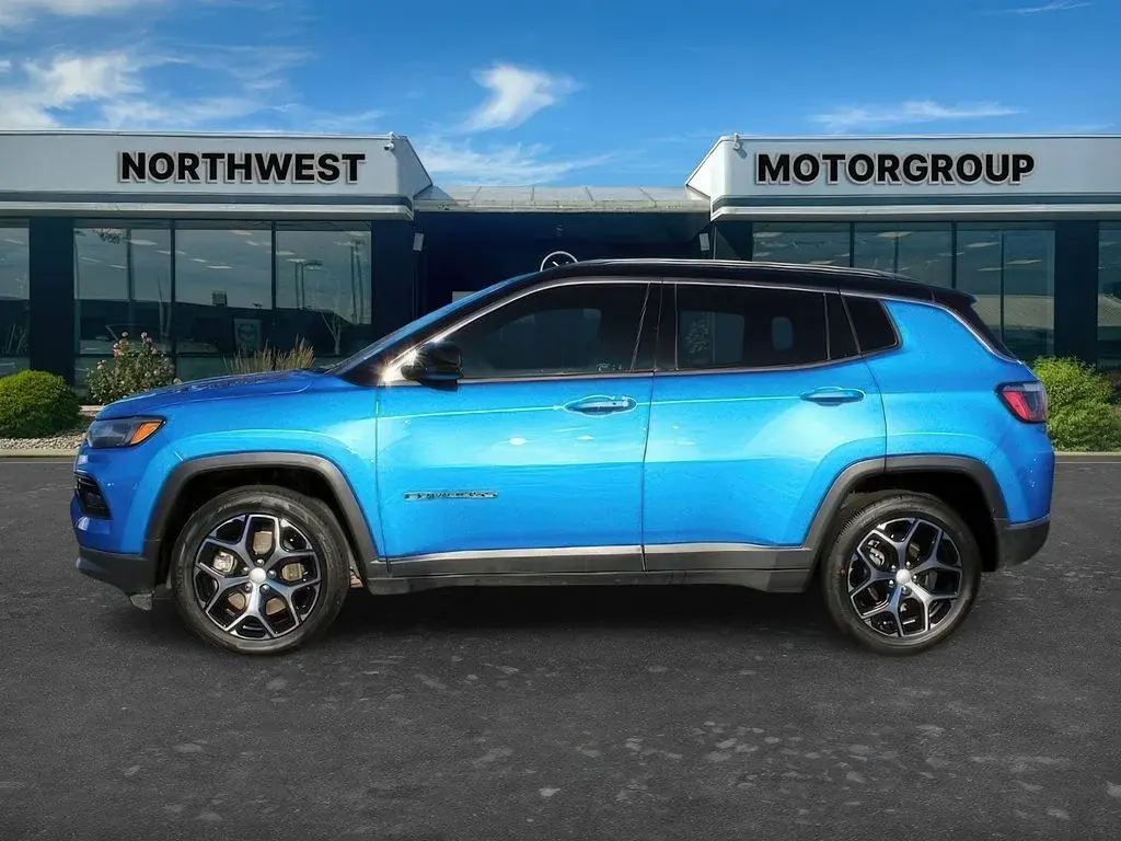 2024 Jeep Compass Limited 4X4 photo 4