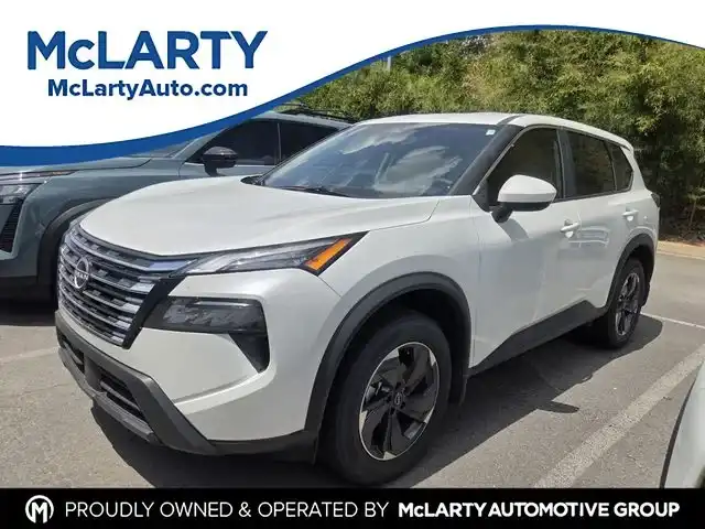 2026 Nissan Rogue SV FWD's photo