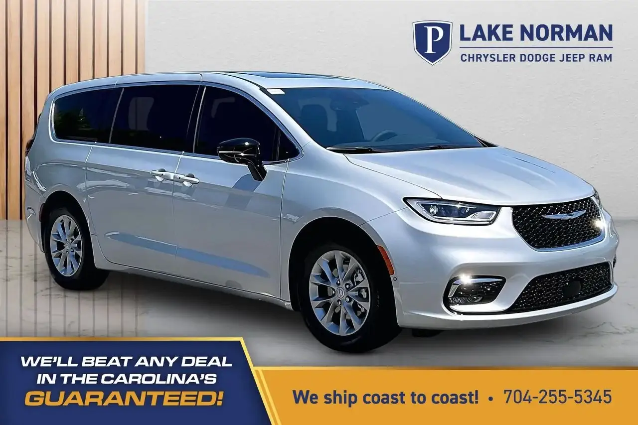 2026 Chrysler Pacifica Limited photo 1