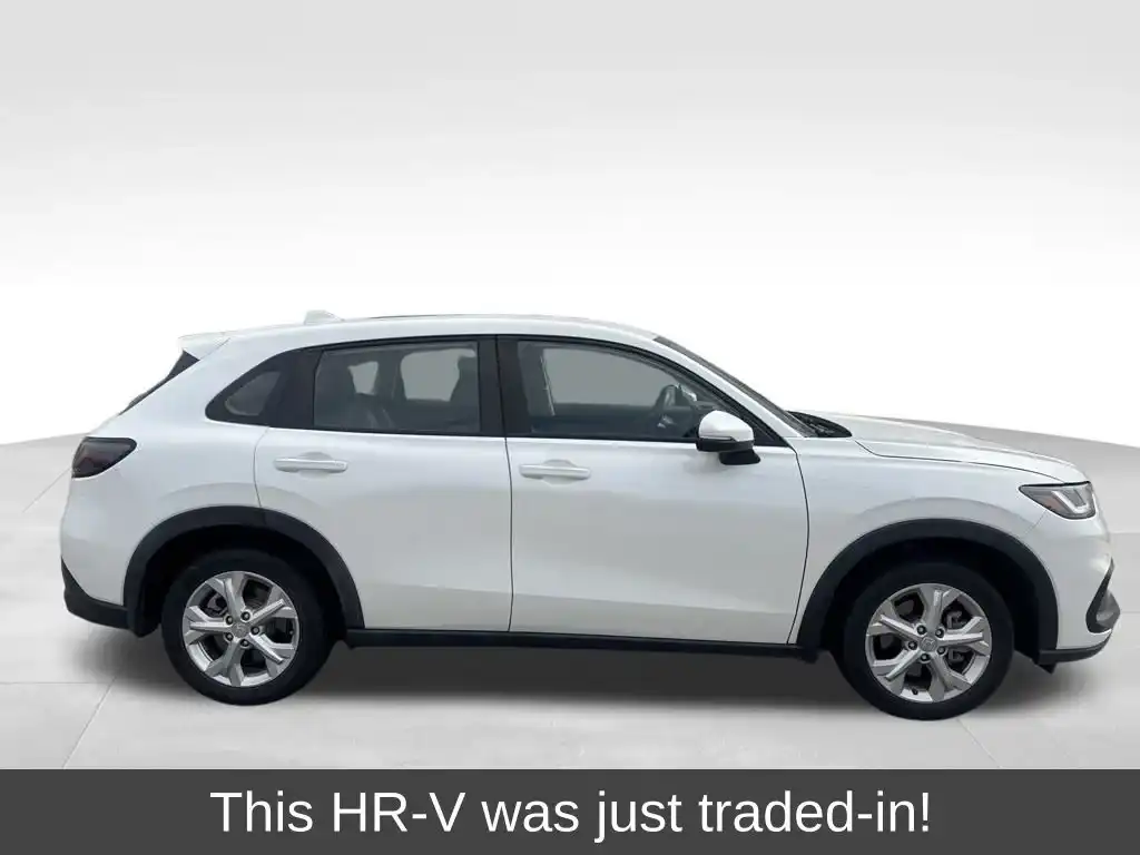2023 Honda HR-V LX's photo