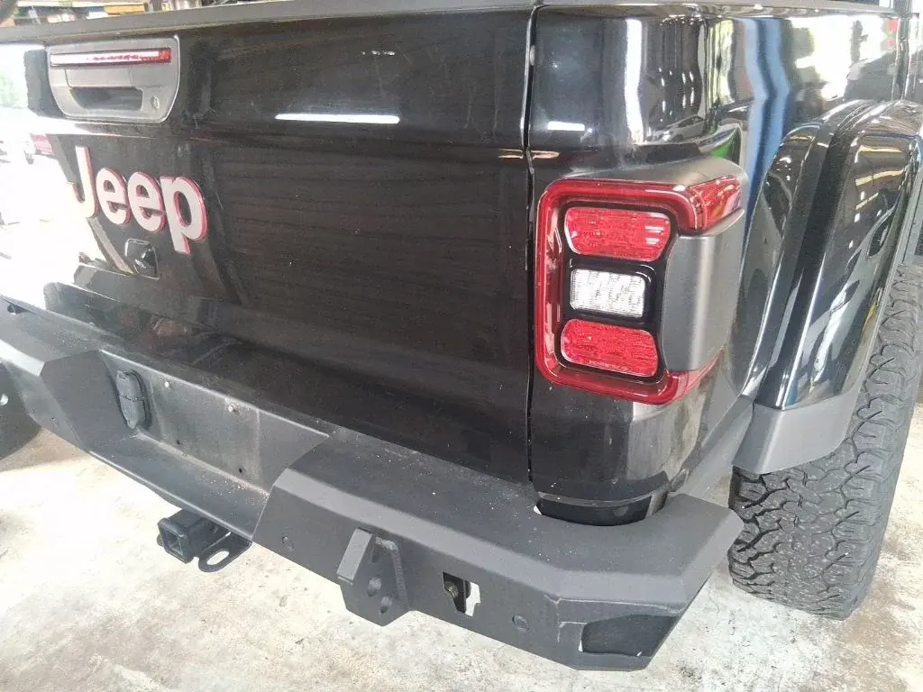 2021 Jeep Gladiator Rubicon photo 4