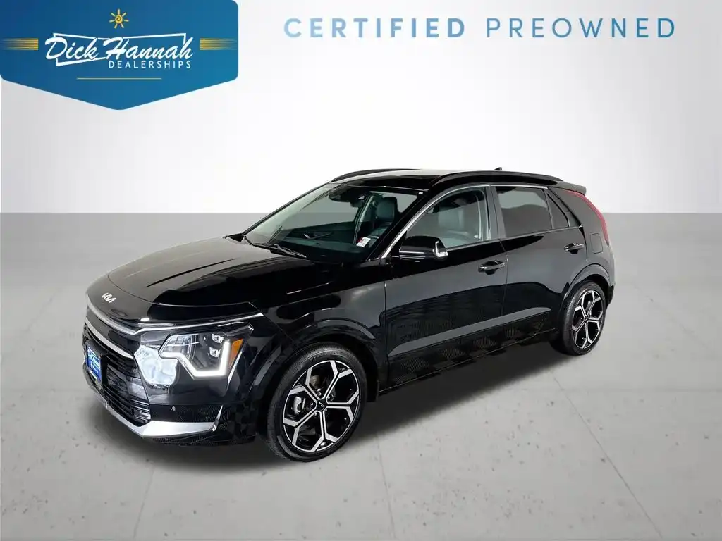 2025 Kia Niro SX Touring HEV's photo