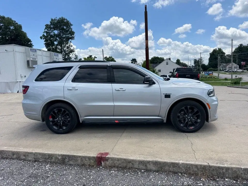 2023 Dodge Durango R/T Plus AWD photo 5