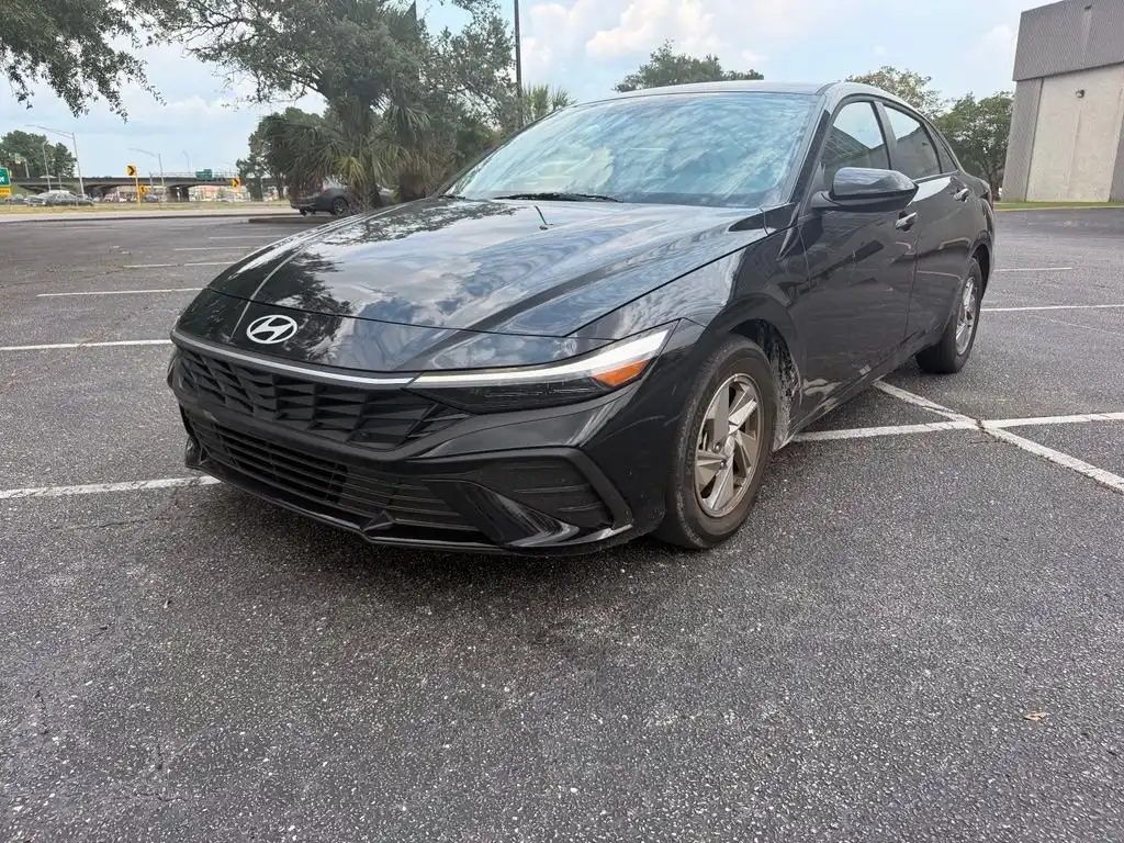 2026 Hyundai Elantra 2.0 SE IVT's photo