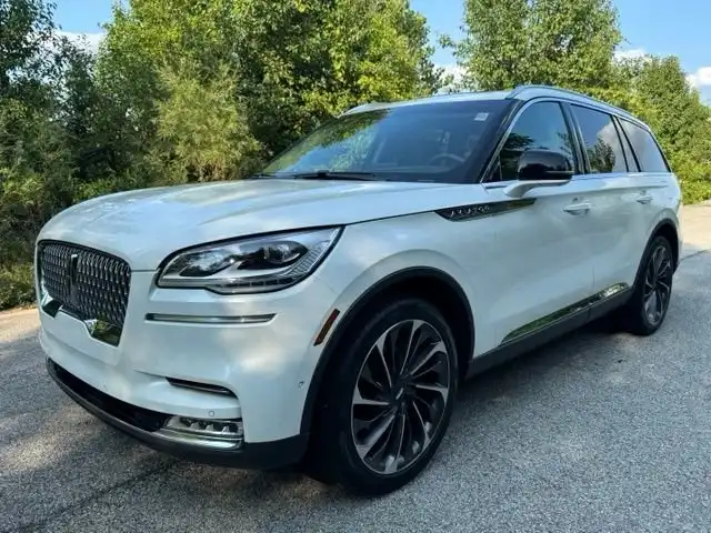 2020 Lincoln Aviator Reserve AWD's photo