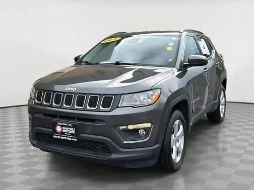 2020 Jeep Compass Latitude 4WD's photo