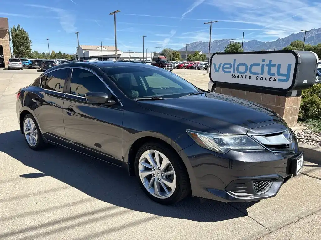 2016 Acura ILX Premium's photo