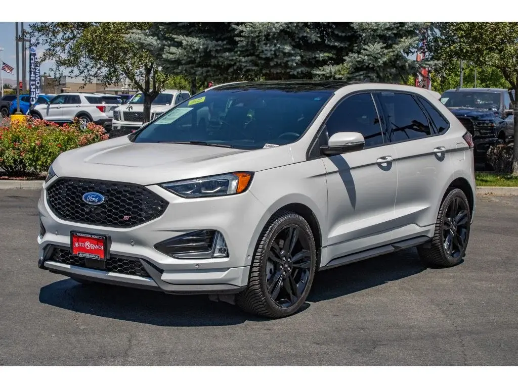 2021 Ford Edge ST AWD photo 4
